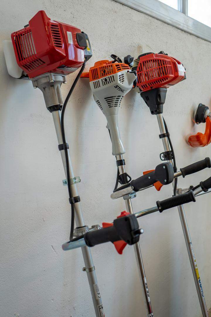 Fourniture de débroussailleuses Castéra-Verduzan